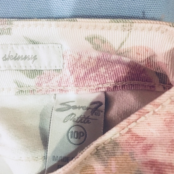 Seven 7 Floral Jeans - Picture 3 of 4